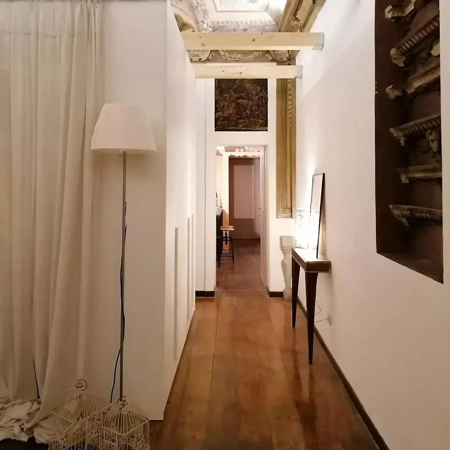 Residenza Alla Scala Del Borgo Bologna 0*,  Italien