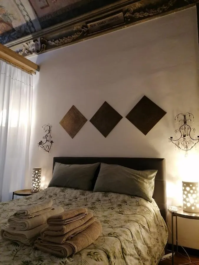 Apartment Residenza Alla Scala Del Borgo Bologna Italien