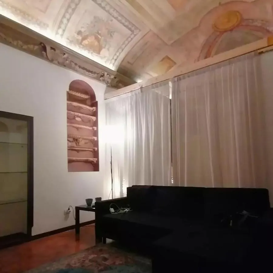 Residenza Alla Scala Del Borgo Bolonya